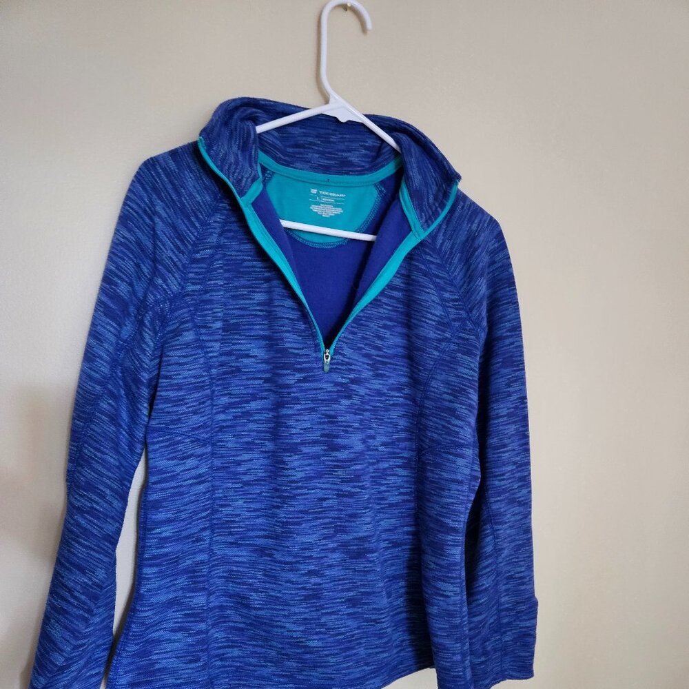 Women's  pullover top